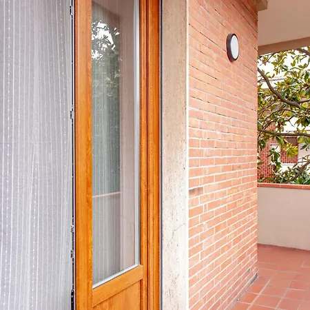 Seaside Loft - 3 Camere,2 Bagni A 300 Mt Dal Mare Marina di Massa
